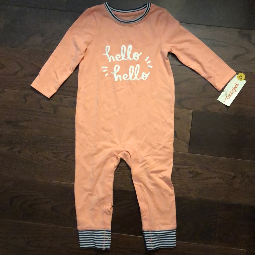 ❗️2 for $10❗️Cat & Jack Melon long sleeve bodysuit